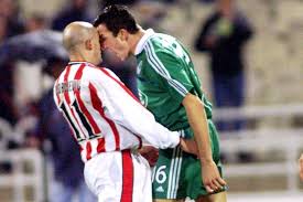 Όλα για διπλό στη λεωφόρο (pic). Pana8hnaikos Olympiakos Moirasmenh H Paradosh Me Ghpedoyxoys Toys Prasinoys Photos Videos Onsports Gr