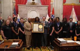 Kenwood High School Unified Bowling team visits Rep. Ronnie Glynn at  Tennessee Capitol