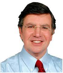 El y su cuñado, joaquín lavín león , aparecen involucrados en un enredado negocio de luminarias públicas y enfrentan una querella por apropiación indebida y estafa, y acusaciones de uso de redes políticas para concretar sus negocios. Joaquin Lavin Cup Historia Alternativa Fandom