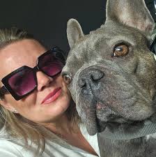 Is the Lidl shop open