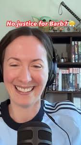 “The Eggo waffle no one toasted” is a @malloryrubin CLASSIC 😭🔥,  #strangerthings #justiceforbarb