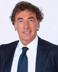 Don't be ashamed to admit that you have a crush on him. Massimo Giletti Biografia