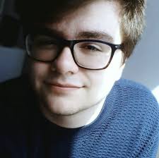 Yo guys, I give in, what element do you think I'd bend? (Both my hands and  astrological sign point to the same one, but since it's all bull I wanna  know what