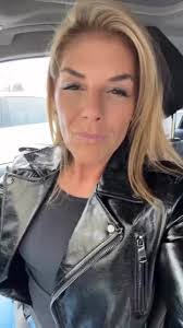 Sharon Cann's Instagram, Twitter & Facebook