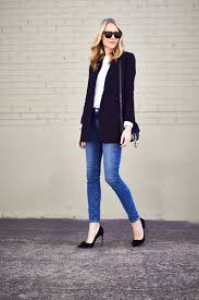 Black Blazer And Jeans Outfit Women Fall Outfit Long Black Blazer White T Shirt Denim Skinny Jeans Chloe Faye Handbag Black Bow Pumps Fashion Jackson Fashion Long Black Blazer