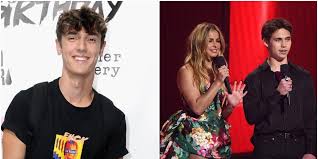 He had garnered over 30,000 followers on vine. Bryce Hall Appears To React To Addison Rae S Tanner Buchanan Kiss Paper