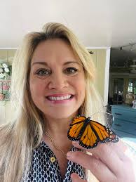 raising monarch butterflies in a diverse garden ecosystem