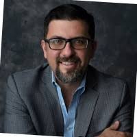 100+ perfiles de «Piero León»