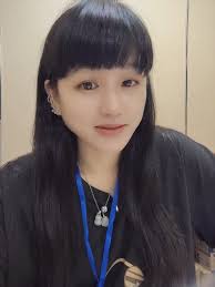 C057 运动假两件短裤🫵#一件RM16.90 运动短裤女假两件，防走光健身户外跑步高腰显瘦瑜伽裤双层口袋款式：黑/紫/蓝