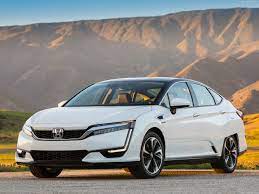 The first of those instances pertained to the clarity's fuel cell control unit which would misinterpret a small cell voltage drop, causing a partial or complete loss of power to the vehicle. Honda Clarity Fuel Cell 2017 Pictures Information Specs