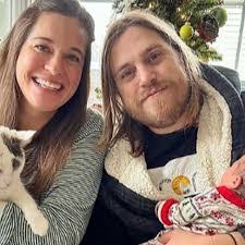 Stephen Creech's Instagram, Twitter & Facebook