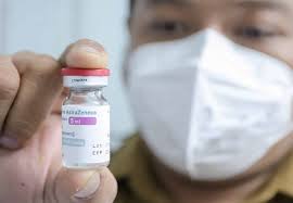 Didatangkannya vaksin astrazeneca oleh pemerintah republik indonesia beberapa waktu lalu, kini mulai didistribusikan dan digunakan untuk program vaksinasi nasional covid. Sudah 90 Ribu Warga Surabaya Divaksinasi Pakai Vaksin Astrazeneca
