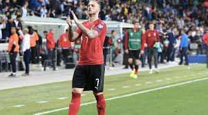 Avstrijski nogometni reprezentant marko arnautović je namreč prestopil iz nizozemskega twenteja eschedeja k milanskemu interju. Wegen Arnautovic Inter Scout Bei Ofb Match Sky Sport Austria