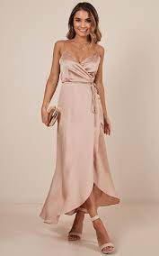 The Countess Dress In Mocharo 70 Showpo Bridesmade Dresses Cocktail Dress Wedding Dresses
