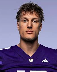 No. 12 UW Outlasts WSU, 55-31, In Apple Cup