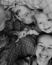 Siis kui kastirattas kimamise ja vahvlisöömise hommik sõpradega sisaldab  veel ka filmile pildistamise workshoppi 🤩