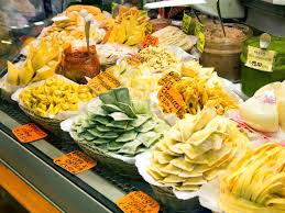 Bizarre Foods Delicious Destinations Pasta Bizarre Foods Delicious Destinations Pictures Travelchannel Com Delicious Destinations Bizarre Foods Food