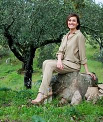 Holiday homes poli svetega antona, gračišće. Fatima Lopes Lanca Nova Colecao Pensada Para Estes Tempos De Pandemia A Ferver Vidas