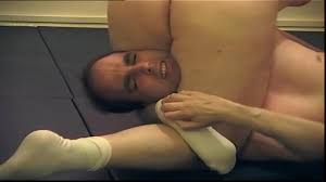 The Deadly Side Head Scissors - XNXX.COM