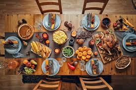 Menupages.com usually has a big thanksgiving list of restaurants with their menu's about a month out. Was Hat Es Eigentlich Mit Thanksgiving Auf Sich Urlaubsguru