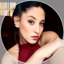 Karen Marciano's Instagram, Twitter & Facebook