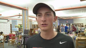 Lane signs with Transy; three generations of the family at school