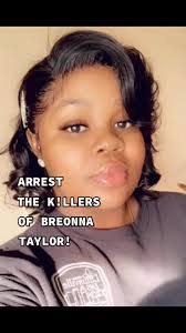 Briana Eaton's Instagram, Twitter & Facebook