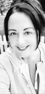 Stephanie Siciarz (@islandofOh) • Facebook