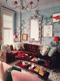 The living room is a very versatile space that can accommodate quite a lot of your entertaining or relaxing needs. Vintage Eclectic 23 Living Room Decor Colors Eclectic Interior Design Eclectic Living Room