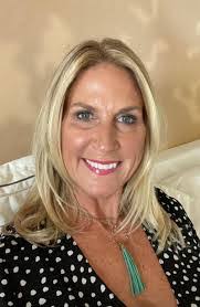 Christina Wolfenbarger's Instagram, Twitter & Facebook