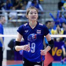 She is a current member of the thailand women's national volleyball team. Chatchuon Moksri à¸Š à¸Šà¸Š à¸­à¸£ à¹‚à¸¡à¸à¸¨à¸£ Fanpage Facebook