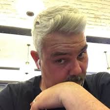 Andy Ashton (@AndySAshton)