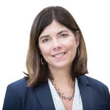 Nicole Deering's Instagram, Twitter & Facebook