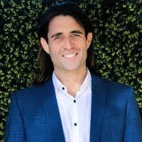 Chris Rios's Instagram, Twitter & Facebook