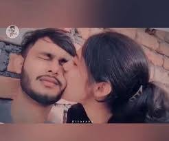 Yoshi Perera's Instagram, Twitter & Facebook