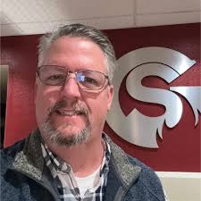 Happy Veteran's day to all of my fellow vets. Below is a picture of me  teaching mine detection and removal at West Point Military Academy, summer  augmentation. Although it seems like a