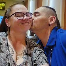 Successful Date night at Quiznos (Quezadas Comedy Club) with  @geminikanemmxiv experiencing @joshbluecomedy last night. We loved it and  can't wait to do it again for FRRRREEEEE DIIIINNNNEEERRRR LoL.