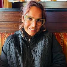 Antoinette Cabrera's Instagram, Twitter & Facebook