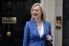 2 truss served as environment secretary between 2014 and 2016, during which she. Who Is New Justice Secretary Elizabeth Truss