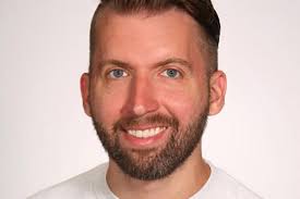 Kyle Ridley's Instagram, Twitter & Facebook