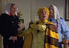Fragment of an underwater scene for mega mindy vs rox by matthias temmermans. Mega Mindy De Bijenkoning Tv Episode 2007 Imdb