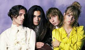 Dopo alcune bocciature al liceo classico damiano david dei maneskin è fidanzato? Maneskin Eta Chi Sono Carriera E Biografia Canzone Sanremo 2021 The Italian Times