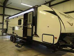 Prime time tracer breeze 31bhd. 2018 Forest River Prime Time Tracer Breeze 31bhd Tt Stk 2397