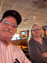 Supportive partner loves New York Yankees