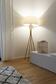 Smarthome Beleuchtung Mit Philips Hue Im Wohnzimmer Und Essbereich Dreieckchen 15 diy floor laps follow, all unique in their design, cast a glance and choose your favorite.