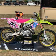1992 Team Suzuki Throwback Graphic For Travispastrana Rm Zilla 500 This Weekend Redbullstraightrhythm What Do You Think