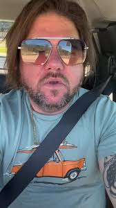 JT Hubbard (@jthubbardmusic)