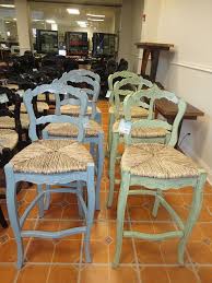 Country French Painted Mahogany Rush Seat Barstool Www Discoveriesla Com Country Bar Stools French Country Bar Stools French Country Chairs