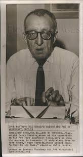 1961 Press Photo Harry Kurnitz Play Playwright A Shot In The Dark Broadway Historic Images