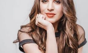 Katelyn Fay's Instagram, Twitter & Facebook